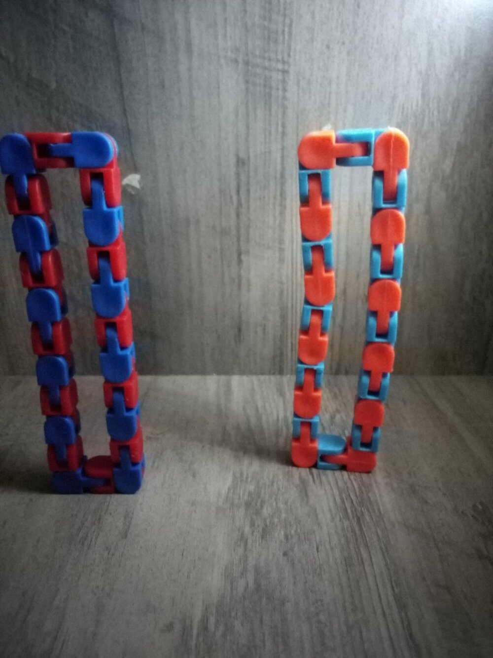 Flexible fidget cool colors